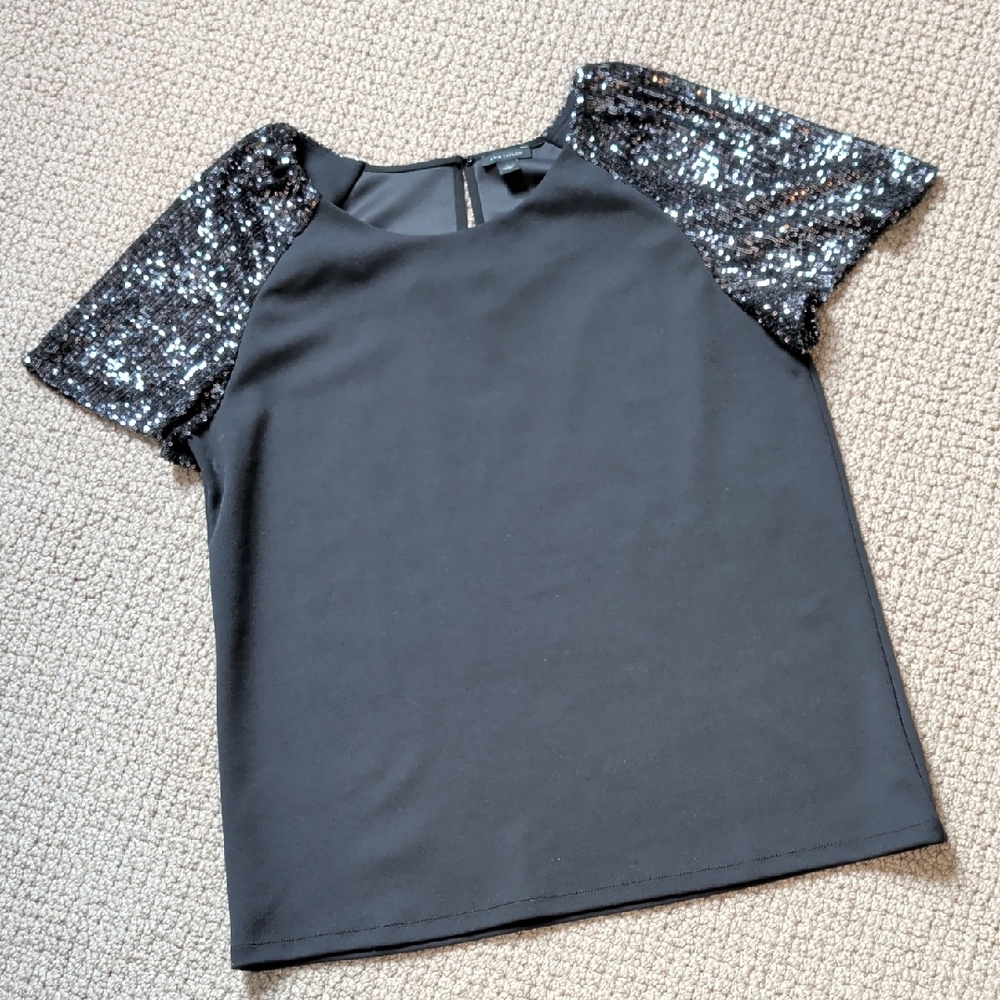 Ann Taylor Black Sequin Sleeve Top L